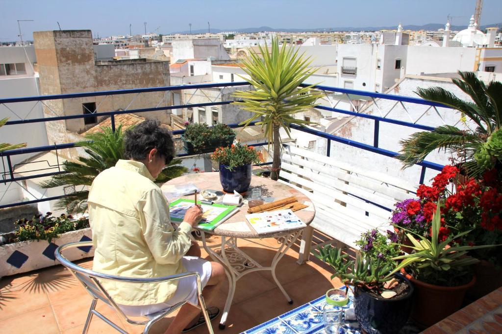 Al - Alojamento Local Pension Bicuar Hotel Olhão Exterior foto